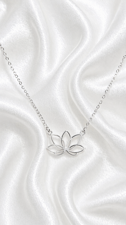 Collar flor de loto en plata 925/950