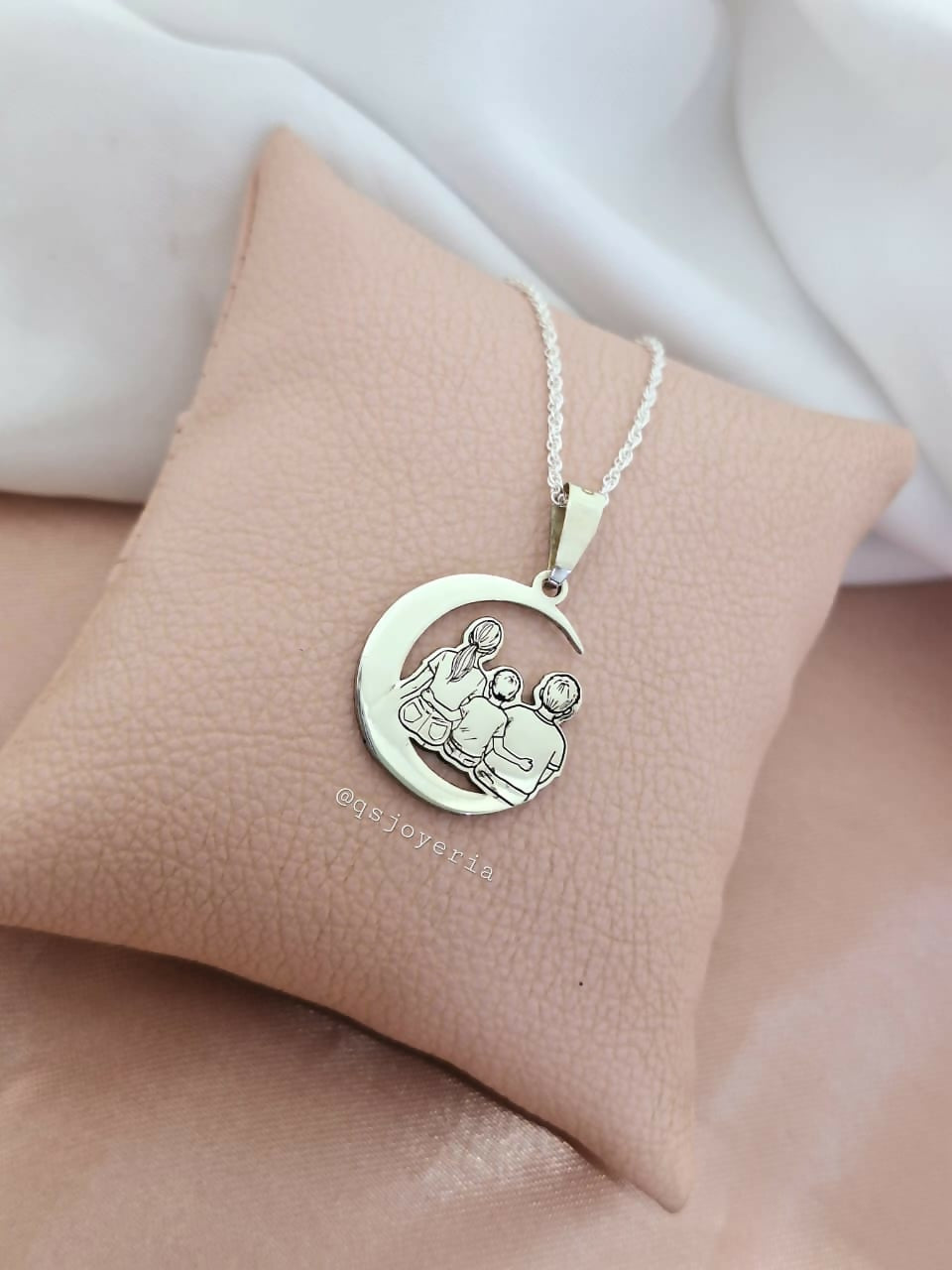 DIJE PERSONALIZADO LUNA EN PLATA 950AG