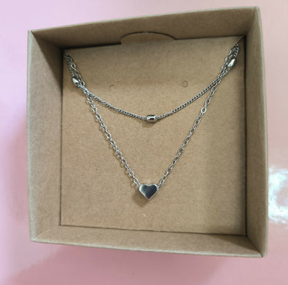 Collar Doble con Corazón en Acero Plateado