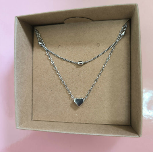Collar Doble con Corazón en Acero Plateado