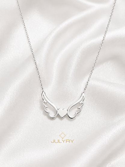 Collar corazón con alas en plata 925/950
